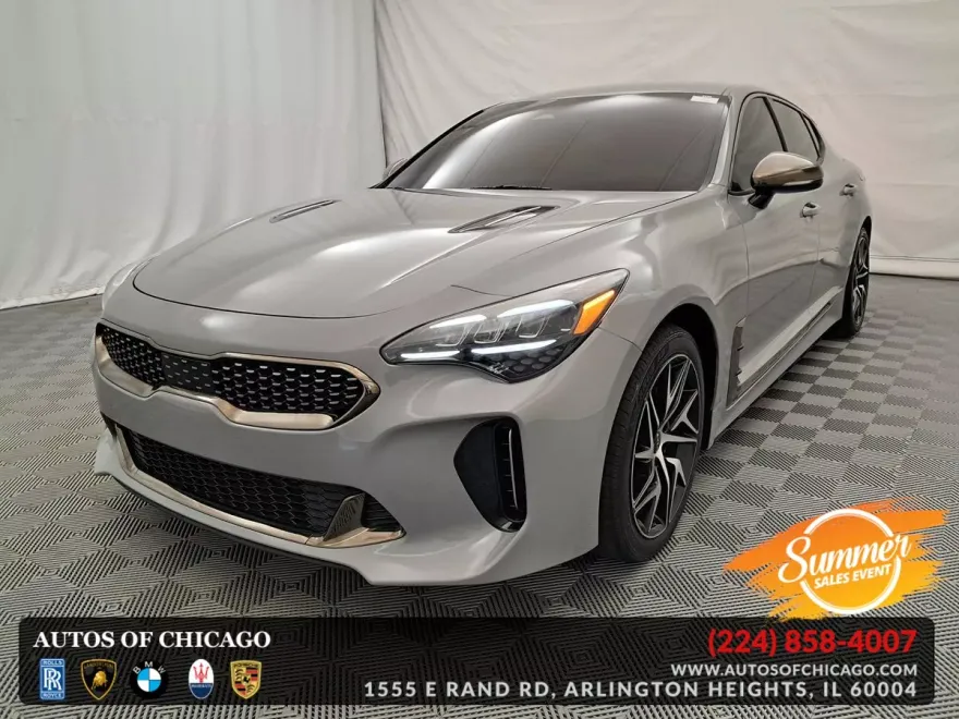 2022 Kia Stinger GT-Line photo 1