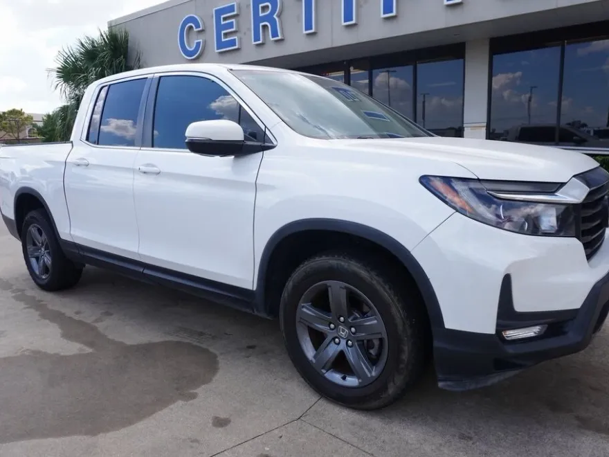 2023 Honda Ridgeline RTL photo 1
