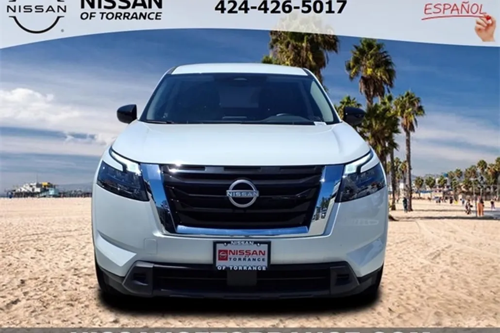 2025 Nissan Pathfinder S photo 1
