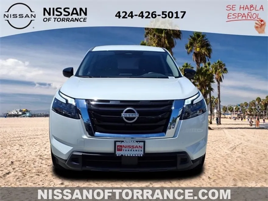 2025 Nissan Pathfinder S photo 1