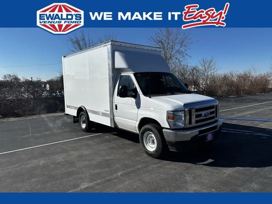 2024 Ford E-350 photo 1