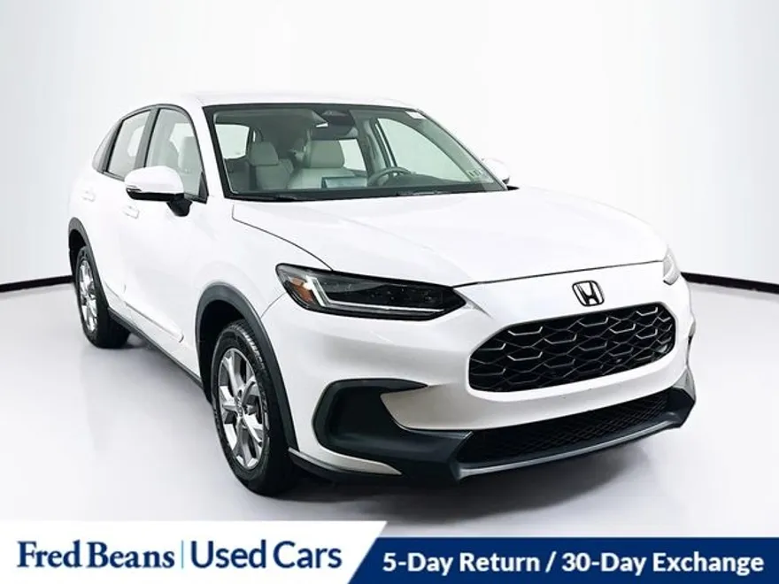 2023 Honda HR-V LX photo 1