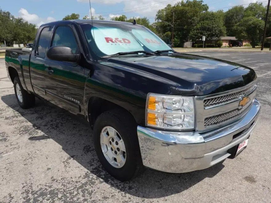 2013 Chevrolet Silverado 1500 LT photo 1
