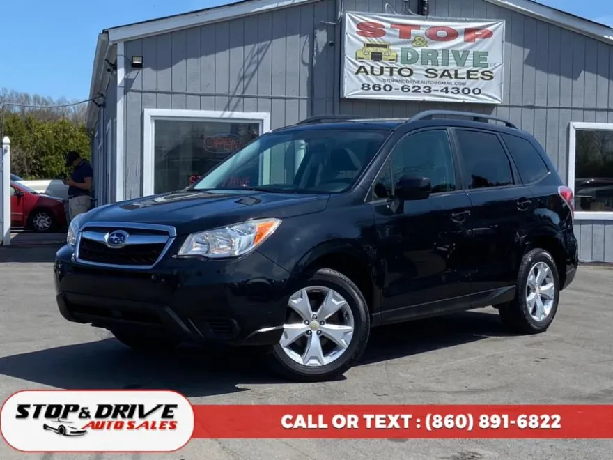 2014 Subaru Forester 2.5i Premium photo 1