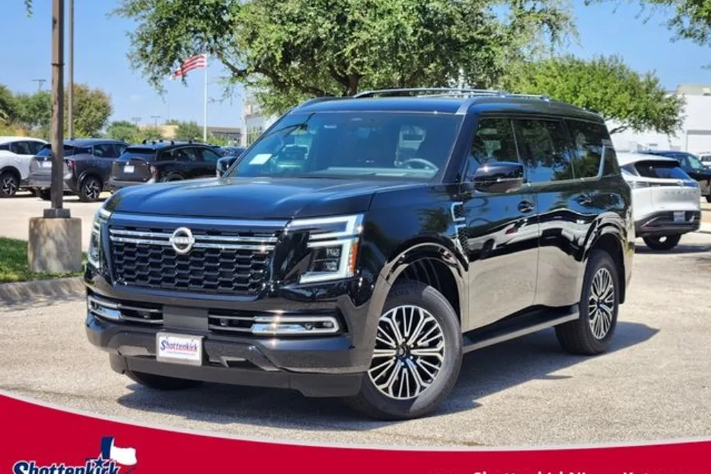 2025 Nissan Armada Platinum photo 1