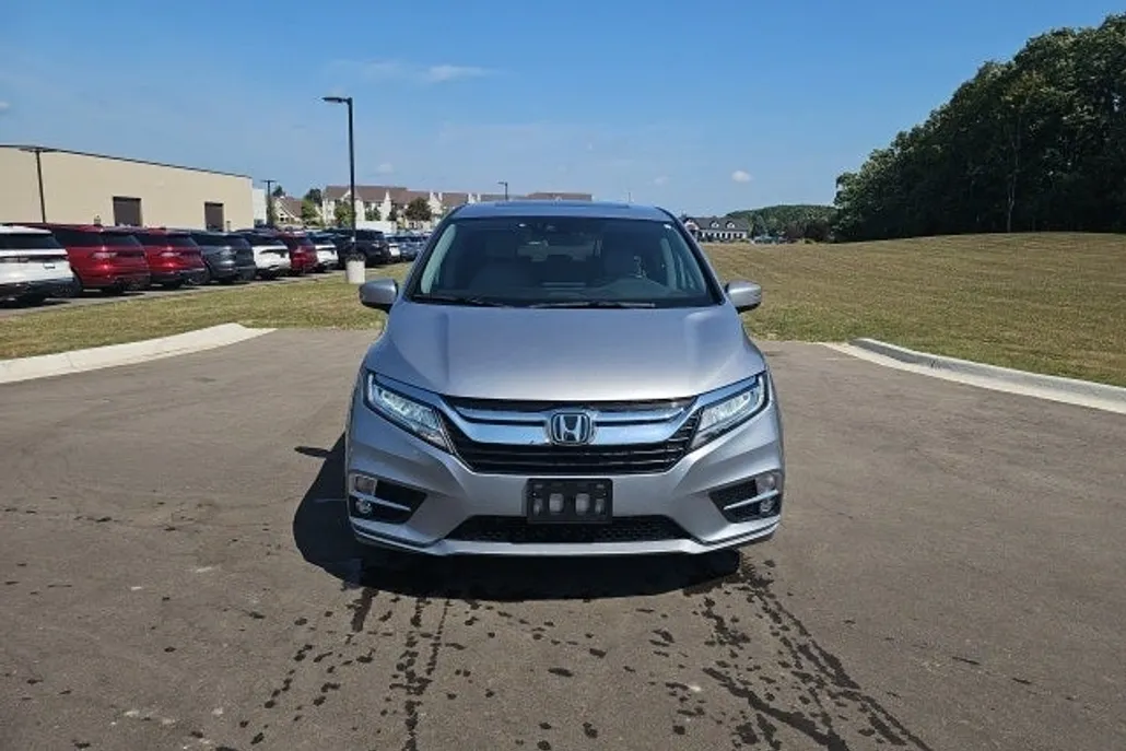 2020 Honda Odyssey Elite photo 1