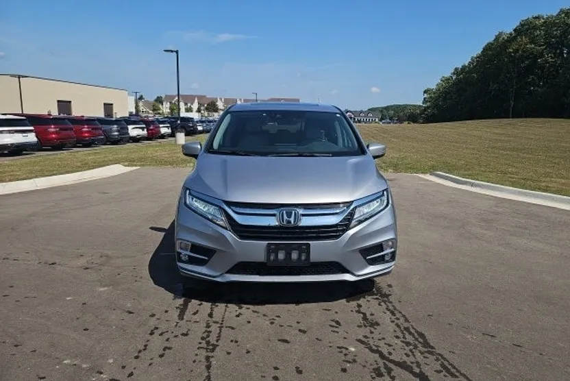 2020 Honda Odyssey Elite photo 1