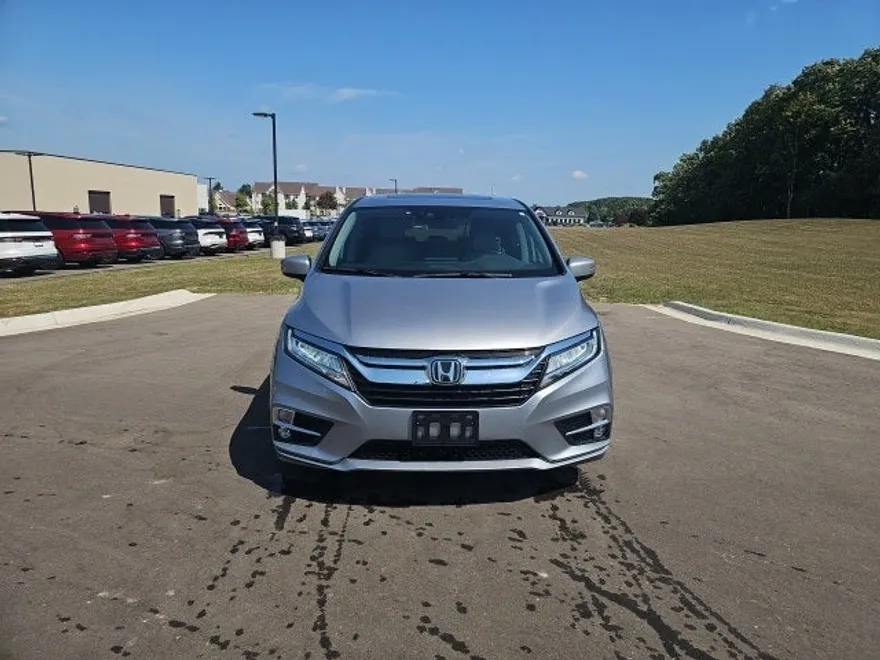 2020 Honda Odyssey Elite photo 1