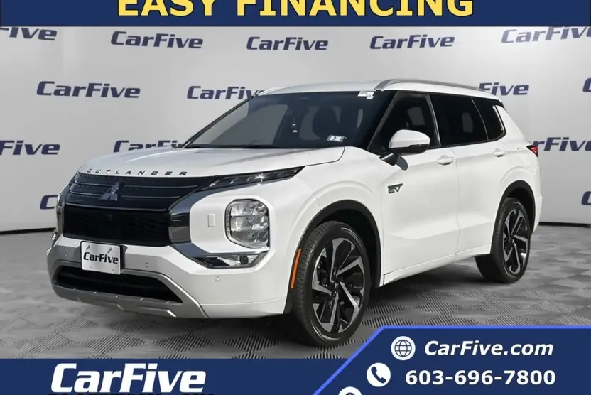 2023 Mitsubishi Outlander PHEV SEL photo 1