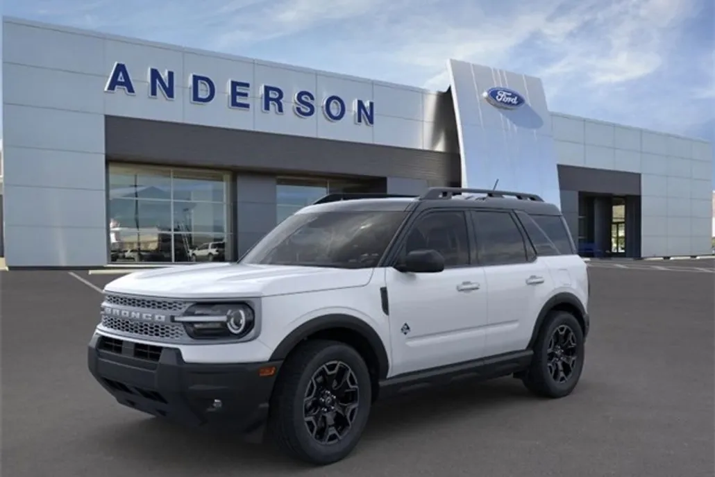 2025 Ford Bronco Sport Outer Banks photo 1