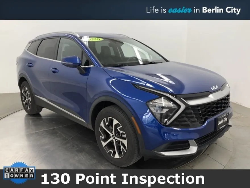 2023 Kia Sportage EX photo 1