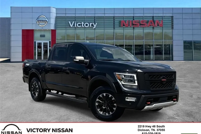2021 Nissan Titan PRO-4X photo 1