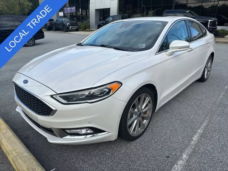 2017 Ford Fusion Platinum photo 1