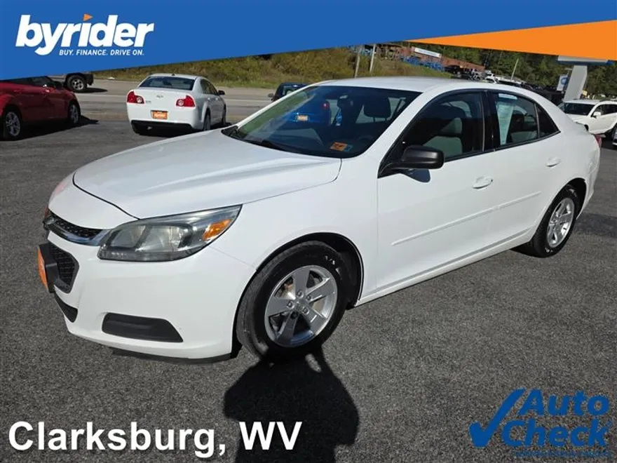 2015 Chevrolet Malibu LS photo 1