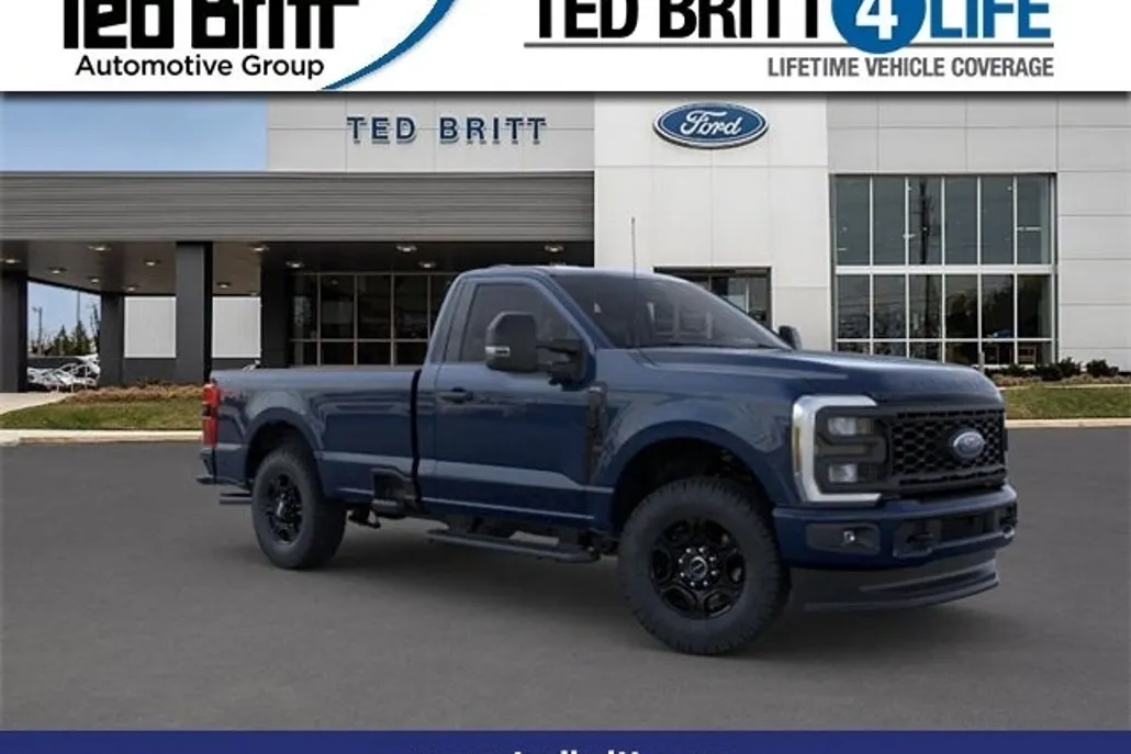 2025 Ford F-350 photo 1