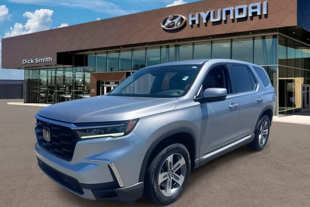 2024 Honda Pilot EX-L photo 1