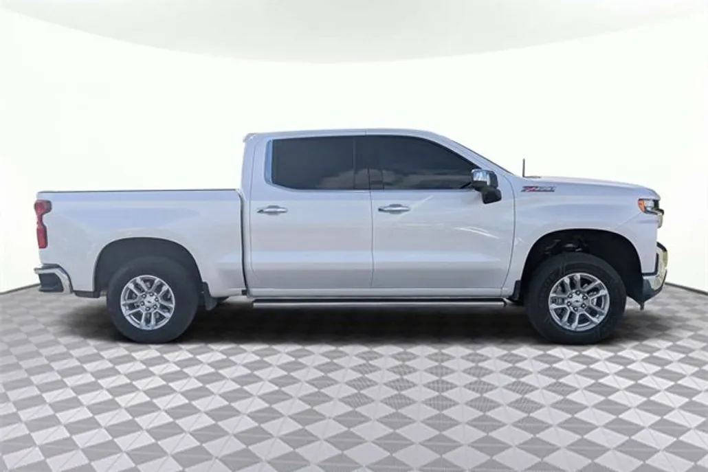 2019 Chevrolet Silverado 1500 LTZ photo 1