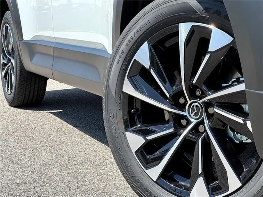 2025 Mazda CX-50 Premium Plus photo 1