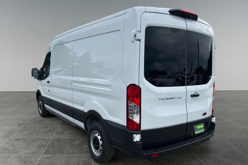 2025 Ford Transit photo 1