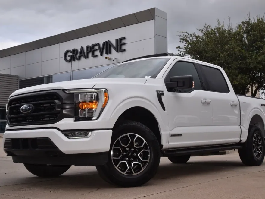 2023 Ford F-150 XLT photo 1
