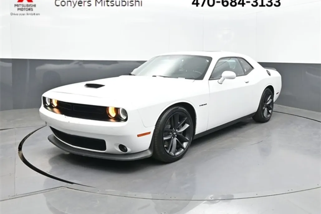 2022 Dodge Challenger R/T photo 1