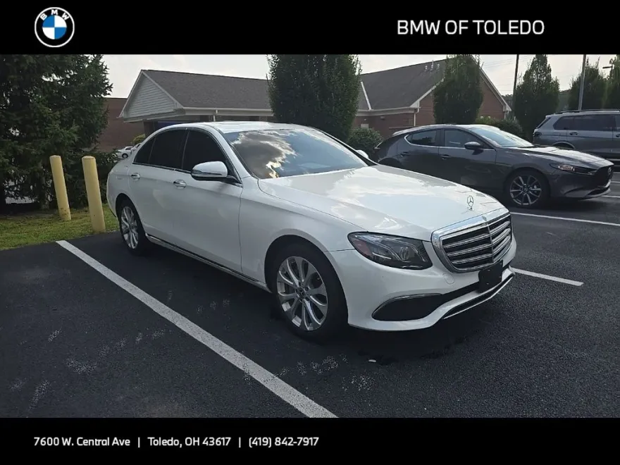 2020 Mercedes Benz E 350 4MATIC photo 1