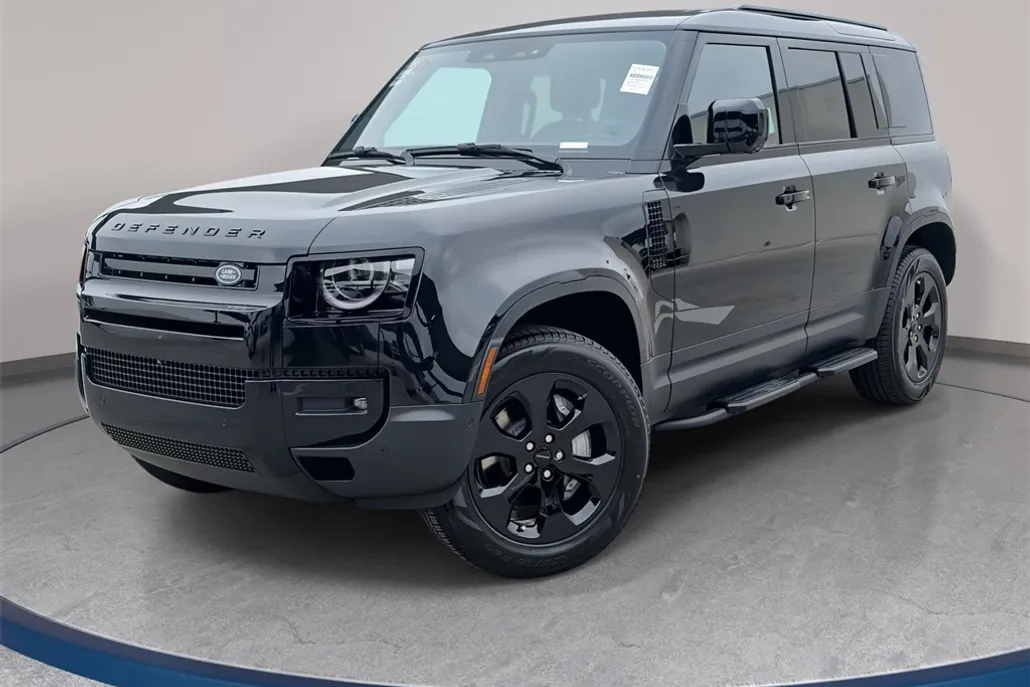 2026 Land Rover Defender 110 S photo 1
