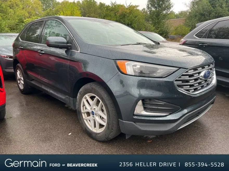 2022 Ford Edge SEL photo 1