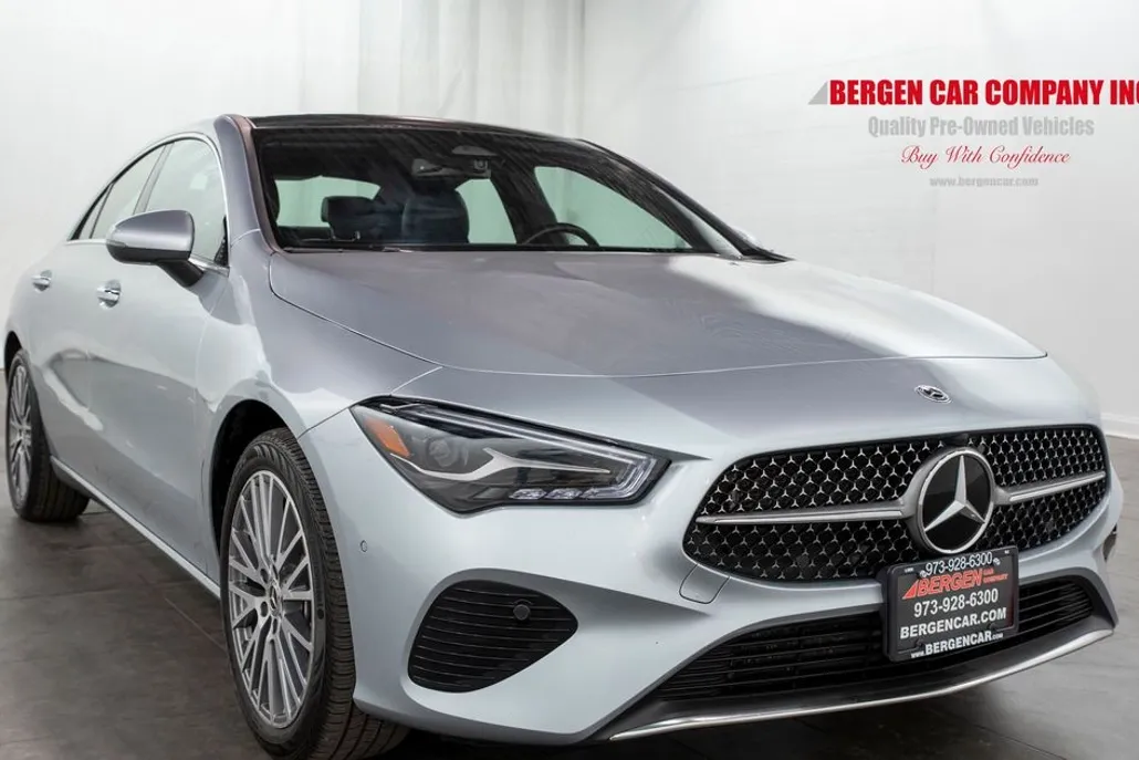 2025 Mercedes Benz CLA 250 4MATIC photo 1