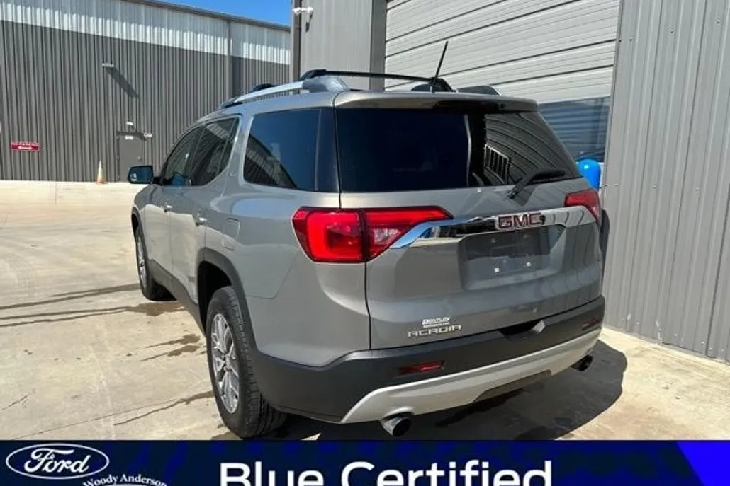 2019 Gmc Acadia SLE photo 1