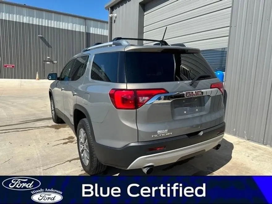 2019 Gmc Acadia SLE photo 1