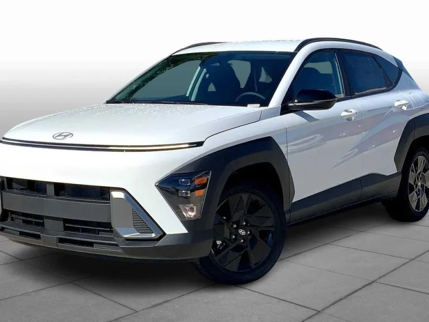 2026 Hyundai Kona SEL photo 1