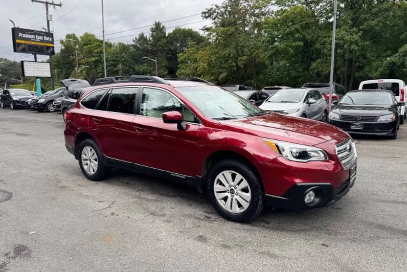 2016 Subaru Outback 2.5i Premium photo 1