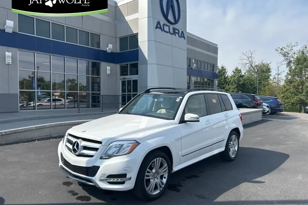 2015 Mercedes Benz GLK 350 photo 1