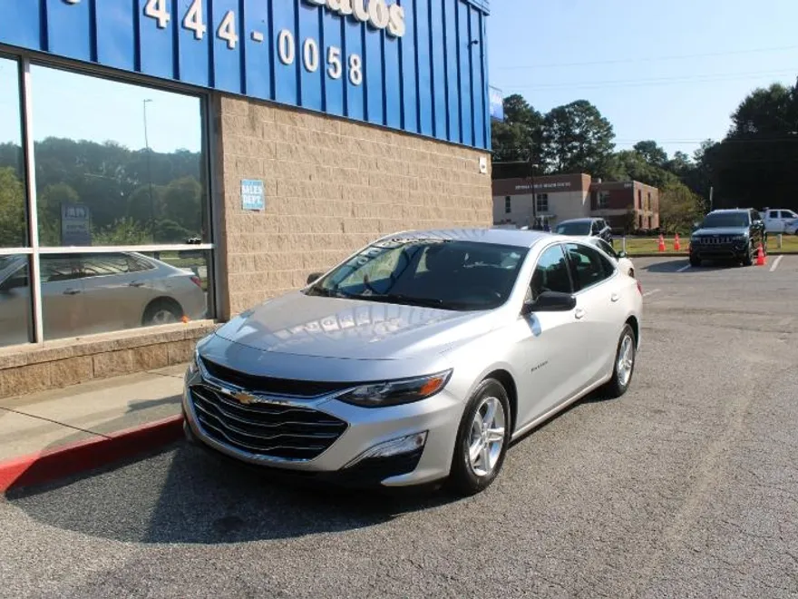 2020 Chevrolet Malibu photo 1