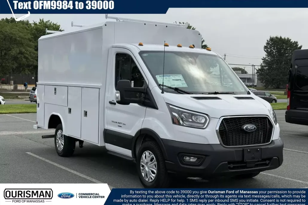 2025 Ford F-550 photo 1
