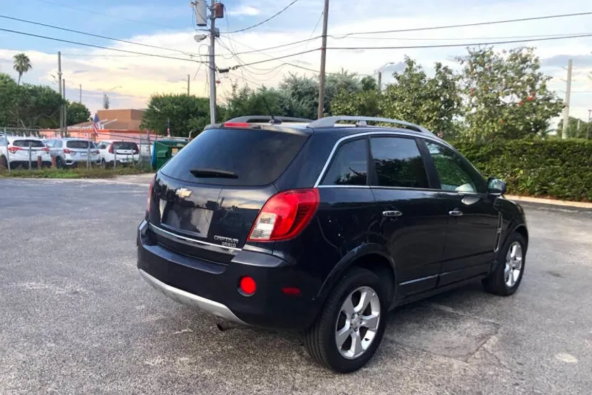 2014 Chevrolet Captiva Sport LT photo 1
