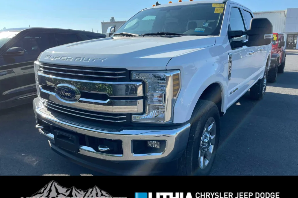 2019 Ford F-350 Lariat photo 1