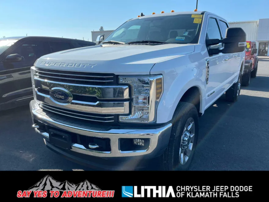 2019 Ford F-350 Lariat photo 1