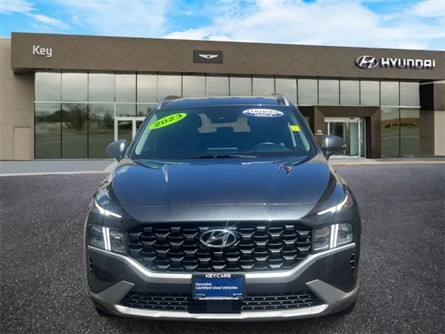 2023 Hyundai Santa Fe SE photo 1