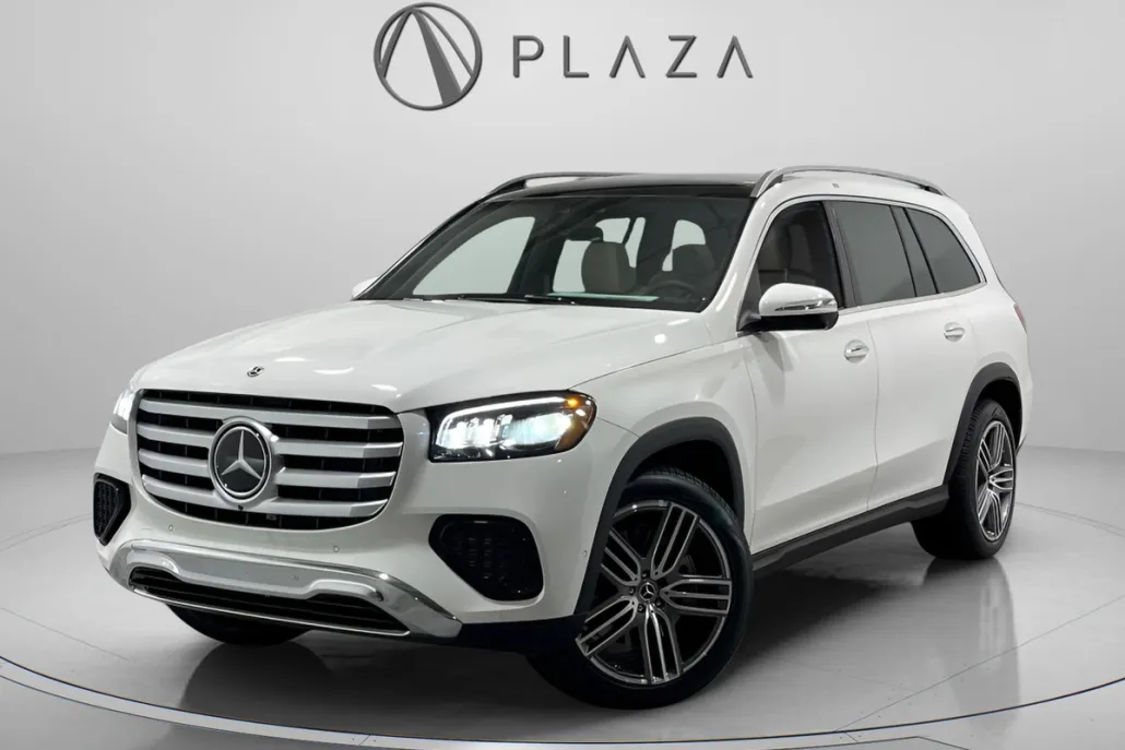 2025 Mercedes Benz GLS 450 4MATIC photo 1