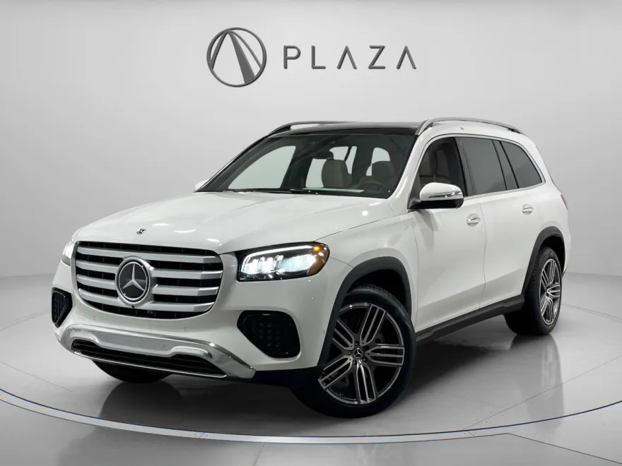 2025 Mercedes Benz GLS 450 4MATIC photo 1