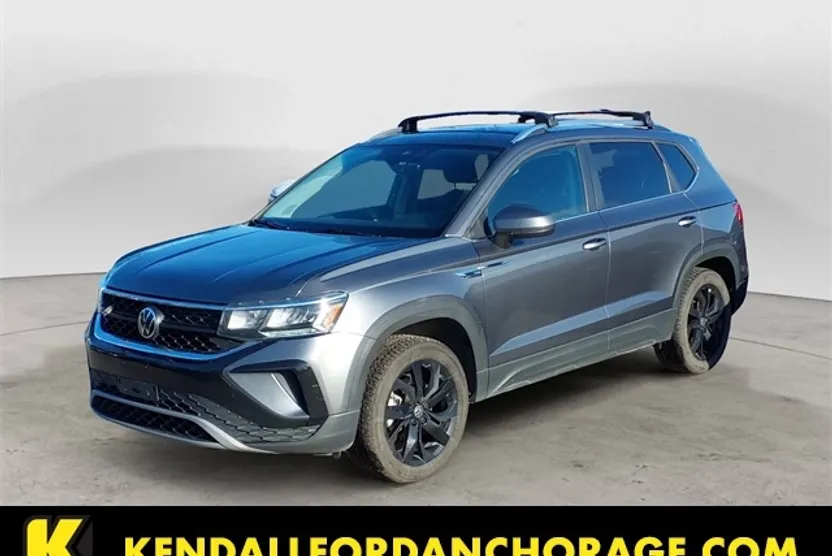 2022 Volkswagen Taos SE photo 1