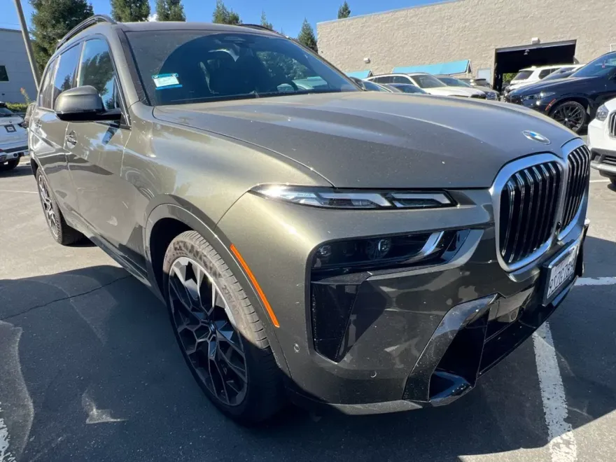 2025 Bmw X7 xDrive40i photo 1