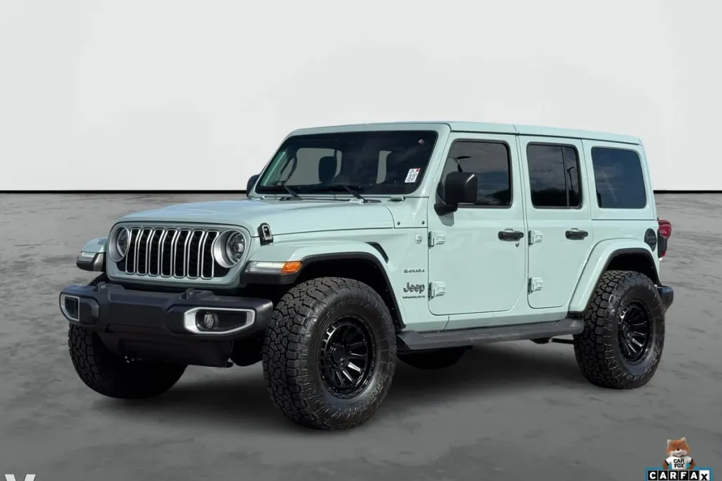 2024 Jeep Wrangler Sahara photo 1