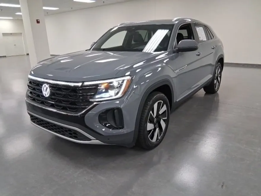 2024 Volkswagen Atlas Cross Sport SEL photo 1