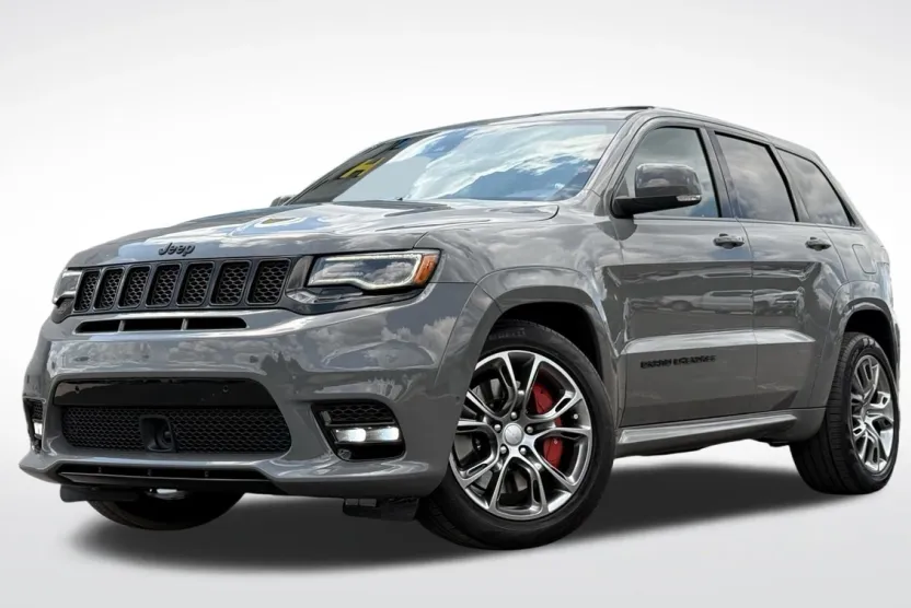 2020 Jeep Grand Cherokee SRT8 photo 1