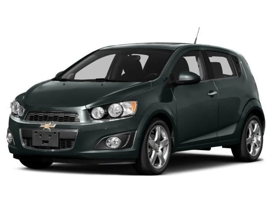 2016 Chevrolet Sonic LT photo 1
