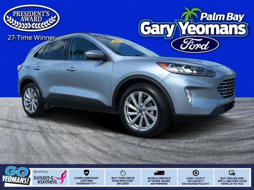 2022 Ford Escape Titanium photo 1