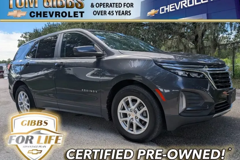 2022 Chevrolet Equinox LT photo 1